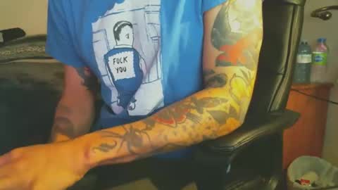 Snapshot of shyboyhugecum2020 chatting on November 2025 03:49:02 AM shyboyhugecum2020 online show from November 2025 03:49:02 AM