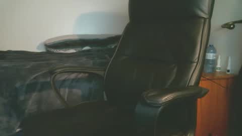 Snapshot of shyboyhugecum2020 chatting on December 2025 04:39:02 AM shyboyhugecum2020 online show from December 2025 04:39:02 AM