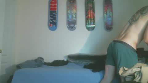 shyboyhugecum2020 online show from May 2026 04:39:01 AM