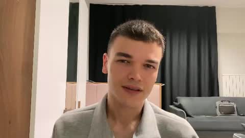 Cut Twunk Boy online show from June 2026 10:08:01 PM