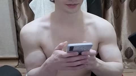 Georgiy online show from February 2026 06:33:02 PM