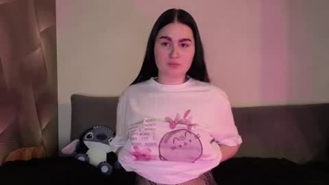 Lesley online show from March 2026 06:01:01 PM