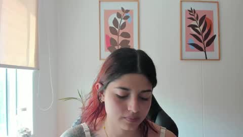 Snapshot of shylittlebunny chatting on April 2026 03:24:01 PM shylittlebunny online show from April 2026 03:24:01 PM