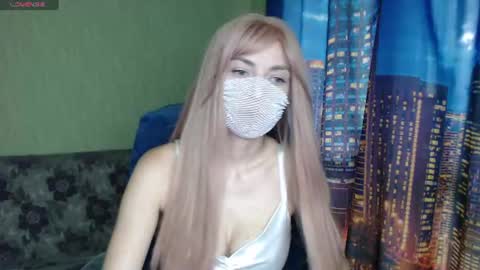 Sophie 3 online show from July 2026 07:03:01 AM