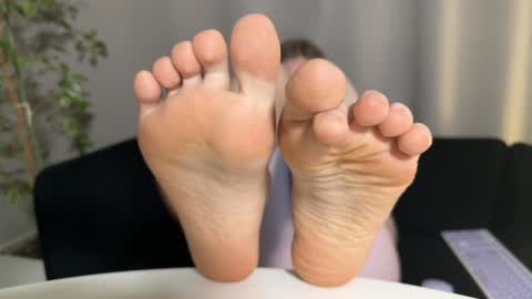 Amelia online show from January 2025 10:11:02 PM