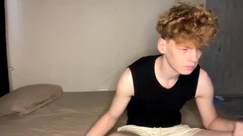 Snapshot of shyredstar chatting on December 2024 10:01:02 AM Tom and Betty online show from December 2024 10:01:02 AM