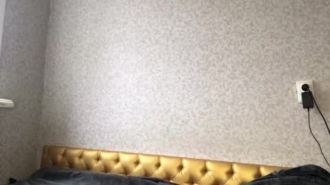 Snapshot of shyredstar chatting on February 2025 07:20:01 AM Tom and Betty online show from February 2025 07:20:01 AM