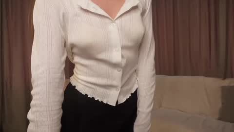 Tanya online show from April 2026 01:02:01 PM