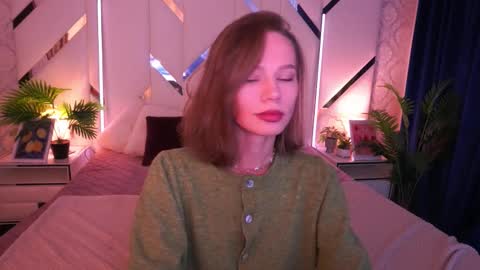 Snapshot of shyysiren chatting on December 2025 08:44:01 AM shyysiren online show from December 2025 08:44:01 AM