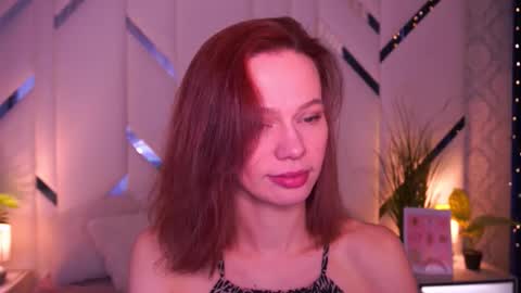 Snapshot of shyysiren chatting on February 2026 09:02:01 AM shyysiren online show from February 2026 09:02:01 AM