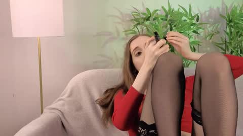 Snapshot of sia_see_you chatting on May 2026 07:46:02 AM sia_see_you online show from May 2026 07:46:02 AM