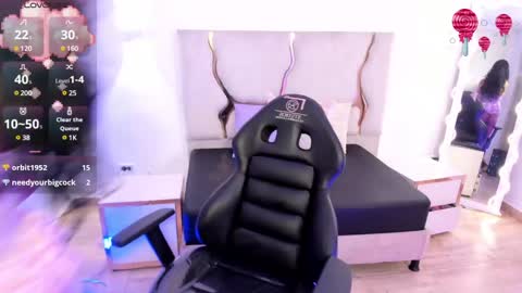 siam online show from December 2024 03:11:02 AM