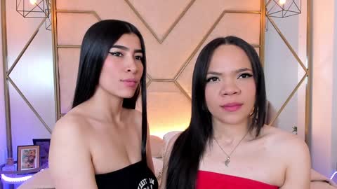 Siara and Zoe tattoo online show from January 2025 09:04:02 PM