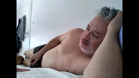 Snapshot of sibemolx chatting on September 2025 01:13:01 PM sibemolx online show from September 2025 01:13:01 PM