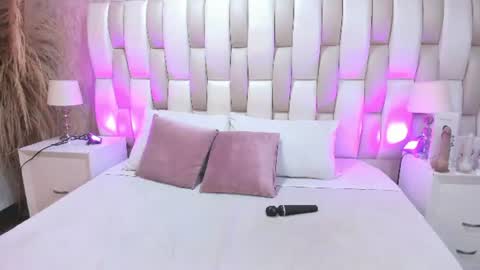 sidney_clark online show from August 2026 01:09:02 PM