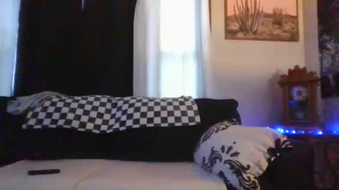 Mrs. St. Patrickk online show from December 2025 04:27:01 PM