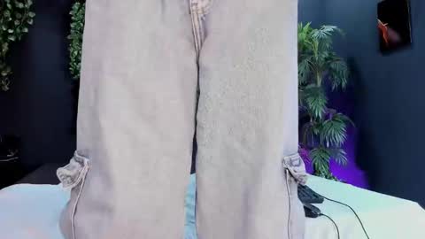 SIENA MORALES online show from February 2025 08:14:02 PM