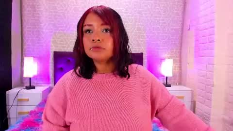 sienna_lux01 online show from July 2026 03:33:02 AM