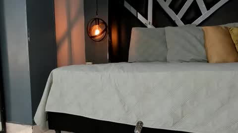 Keira online show from September 2025 11:26:01 AM