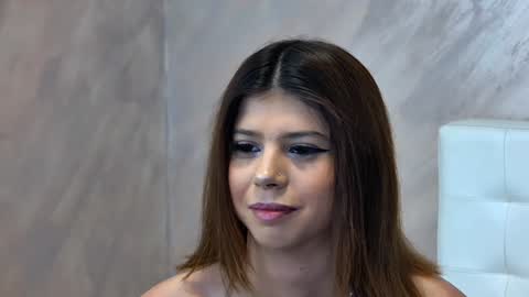 Snapshot of sierra_halle chatting on January 2025 11:05:01 PM SIERRA online show from January 2025 11:05:01 PM