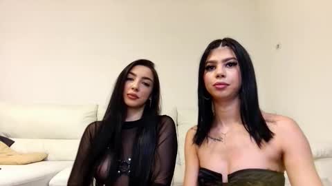 Snapshot of sierra_halle chatting on October 2025 09:27:02 PM SIERRA online show from October 2025 09:27:02 PM