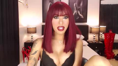 Jenny Hakenson online show from April 2026 01:42:02 AM