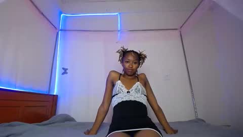 silent_lovie online show from March 2026 09:04:01 AM