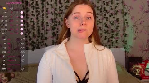 Chloe online show from December 2024 09:31:01 AM