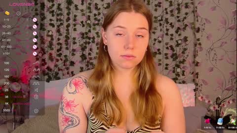 Chloe online show from January 2025 07:27:02 AM