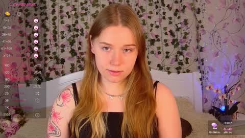 Chloe online show from February 2025 02:37:01 PM