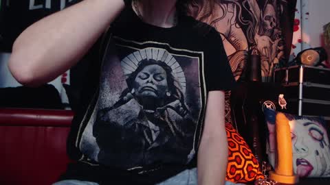 Allmylinkssilentmary666 online show from February 2026 01:42:02 PM