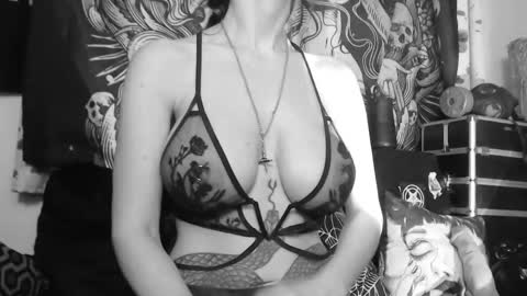 Allmylinkssilentmary666 online show from May 2026 10:26:01 PM