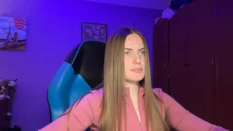 Erica online show from April 2026 05:48:01 PM