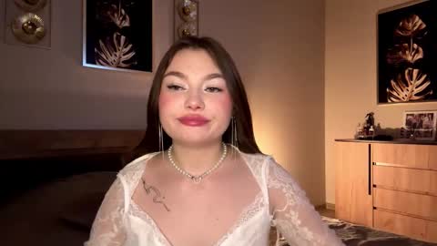 Snapshot of silkteasex chatting on February 2026 04:27:02 PM Mia online show from February 2026 04:27:02 PM