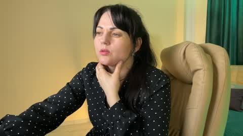 Snapshot of silky_shadow chatting on May 2026 01:55:01 AM Julia online show from May 2026 01:55:01 AM