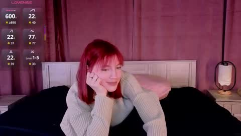 silly___woman online show from November 2025 05:12:02 PM