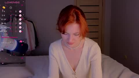 silly___woman online show from May 2026 08:06:01 PM