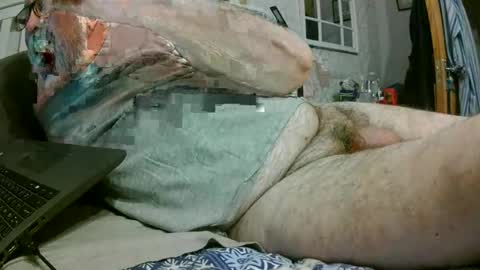 sillyoldman45221063 online show from May 2026 11:12:03 PM