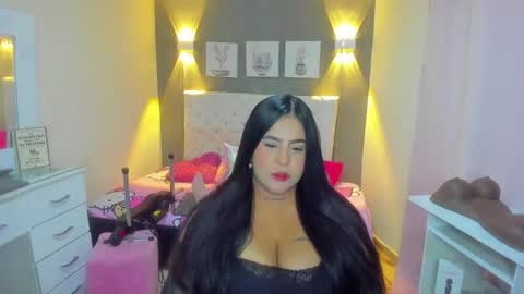 Silvana cruzzz online show from October 2025 02:09:01 AM