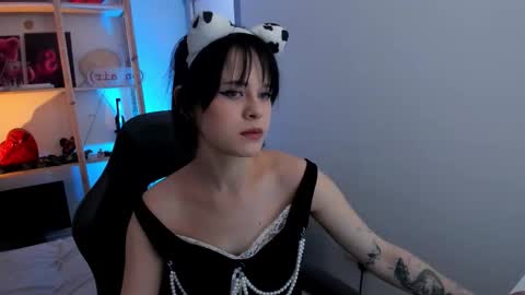 Wendy help me get get 69 likes  online show from February 2026 07:23:01 AM