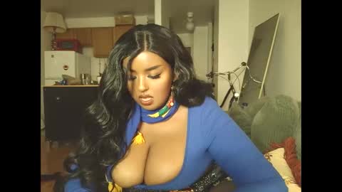 Simin Fox online show from November 2025 04:01:02 AM