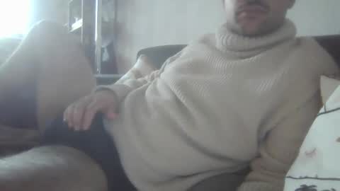 Snapshot of simml98 chatting on December 2024 01:55:01 PM Sam online show from December 2024 01:55:01 PM