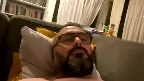 Snapshot of simon_bb chatting on September 2025 08:55:02 PM Si online show from September 2025 08:55:02 PM