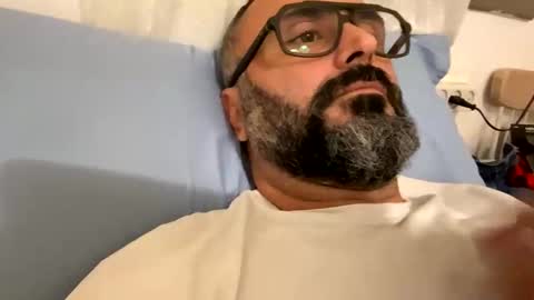 Snapshot of simon_bb chatting on February 2026 06:19:01 PM Si online show from February 2026 06:19:01 PM