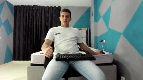 SIMON KELER online show from January 2025 05:03:01 AM