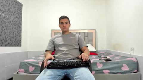 SIMON KELER online show from December 2025 10:53:01 AM