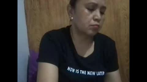 Carolyn online show from December 2024 10:43:01 AM