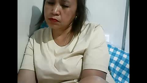 Snapshot of simplecity45 chatting on April 2026 07:03:01 AM Carolyn online show from April 2026 07:03:01 AM