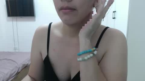 simplesindyxx online show from February 2025 04:09:02 AM