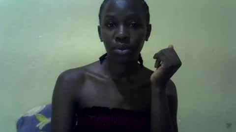 Snapshot of simplyloy33 chatting on July 2026 09:59:01 AM simplyloy33 online show from July 2026 09:59:01 AM